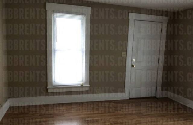 1305 Michigan Avenue, Gallery 3