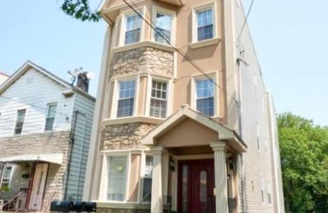 131 Sylvan Ave Unit 2 - 131 Sylvan Avenue, Newark, NJ 07104