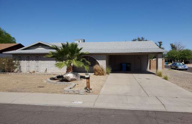 4 Bedroom 2 Bathroom with Pool in Phoenix photos photos