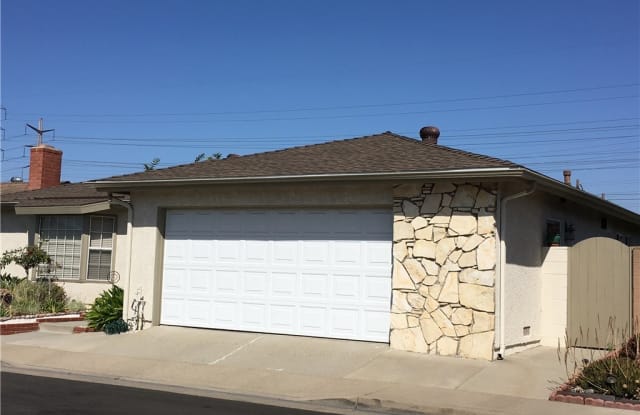7451 el rosal Circle - 7451 El Rosal Circle, Buena Park, CA 90620