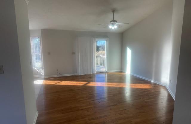 Available November 10th, 2026! Wonderfully renovated home in convenient Conover location Gallery 4