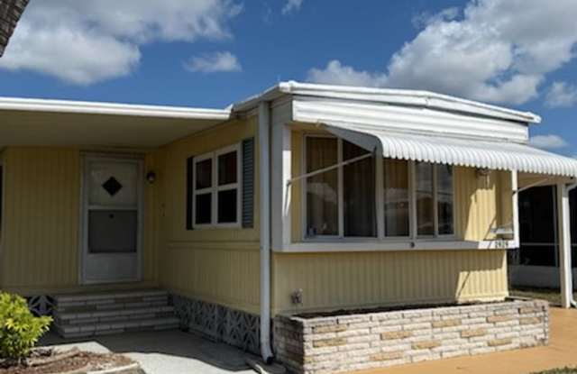 55+ Community Home in Saralake Estates – 2 Bed / 2 Bath photos photos 55+ Community Home in Saralake Estates – 2 Bed / 2 Bath photos photos