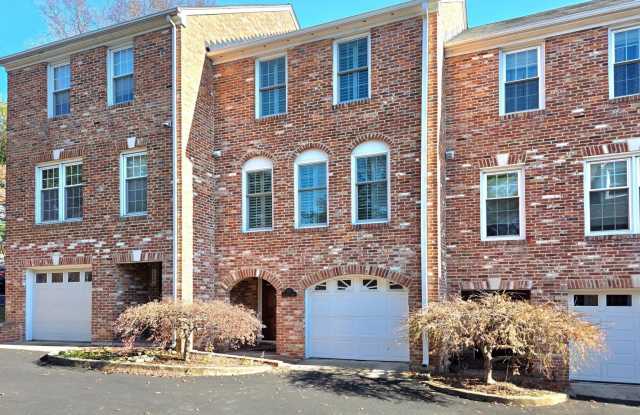117 SHOOTERS Court - 117 Shooters Court, Alexandria, VA 22314