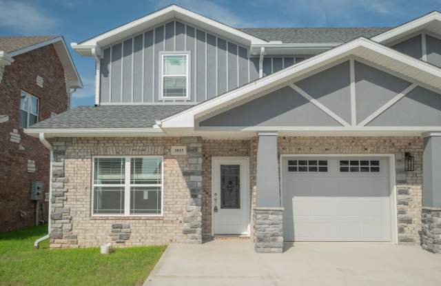 Brand New 2-Bed/3-Bath Townhouse in Joplin! RENT-$1395/DEPOSIT-$1,395 - 3015 East 12th Street, Joplin, MO 64801 Brand New 2-Bed/3-Bath Townhouse in Joplin! RENT-$1395/DEPOSIT-$1,395 - 3015 East 12th Street, Joplin, MO 64801