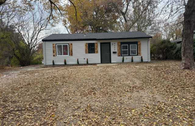 8605 Ruskin Way - 8605 Ruskin Way, Kansas City, MO 64134