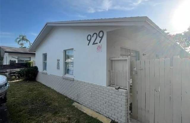 929 NW 3rd Ave photos photos