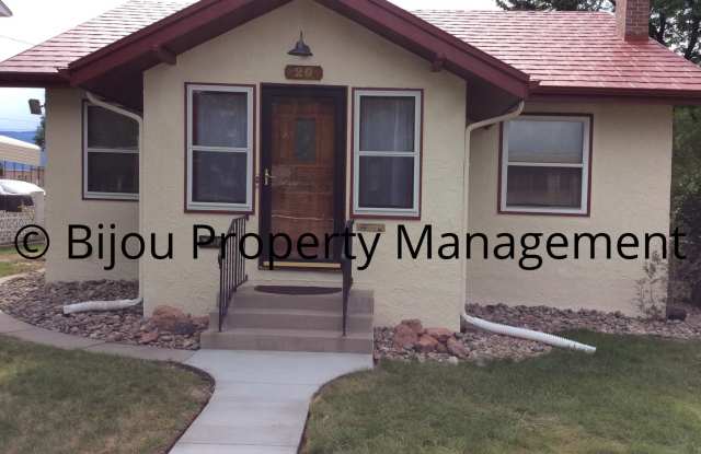 Nice four bedroom, two bath home Gallery 1
