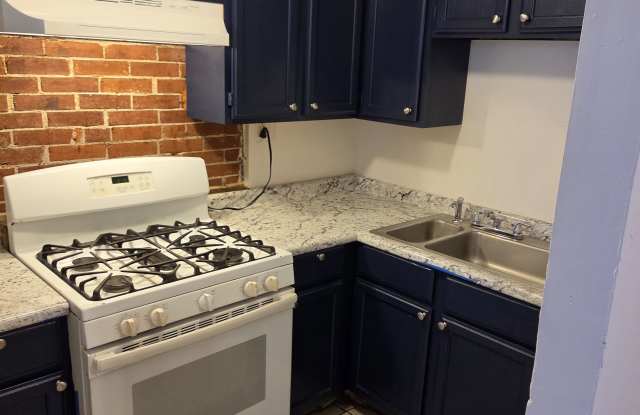 2102 Chippewa St photos photos