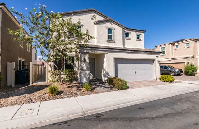 3-bedroom home featuring granite countertops, stainless steel appliances, and a covered backyard patio! Gallery 4
