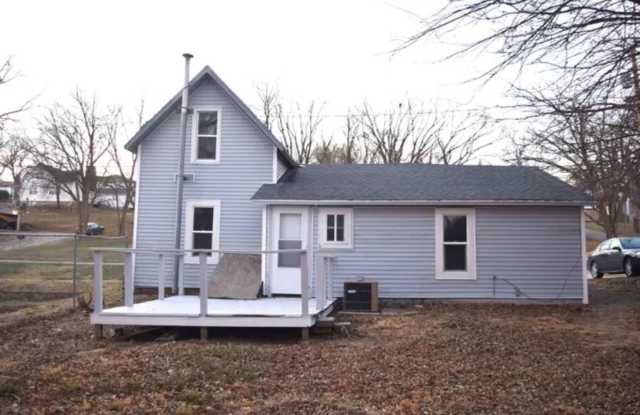Beautiful Three Bedroom! photos photos