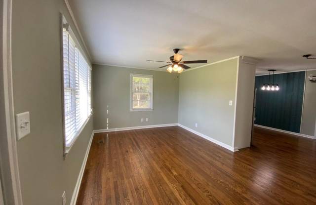 Brick Ranch in Columbia County! Gallery 4