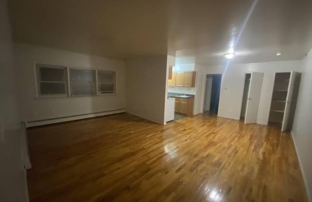133 Dubois Avenue Gallery 3