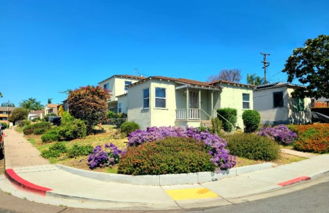 4534 College Way A - 4534 College Way, San Diego, CA 92115