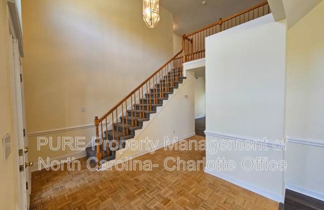 151 Woodfern Place Gallery 4