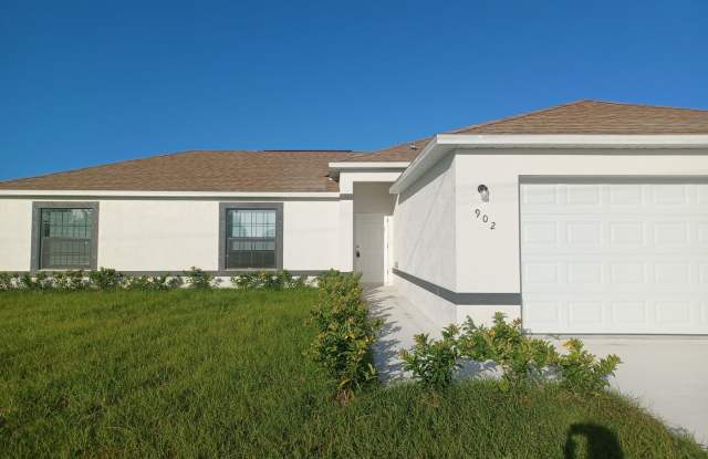 AVAILABLE NOW: BRAND NEW CONSTRUCTION 3 Bedroom / 2 Bathroom CORNER LOT HOME Gallery 1