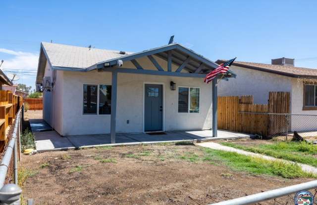 522 W Hamilton Ave photos photos
