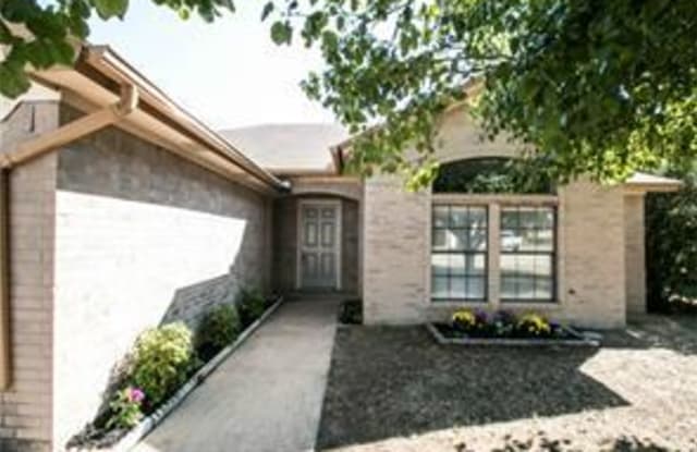 1149 West Hills Terrace - 1149 West Hills Terrace, Saginaw, TX 76179