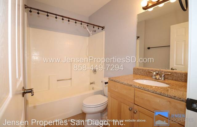 4353 Felton St Apt 3 Gallery 4
