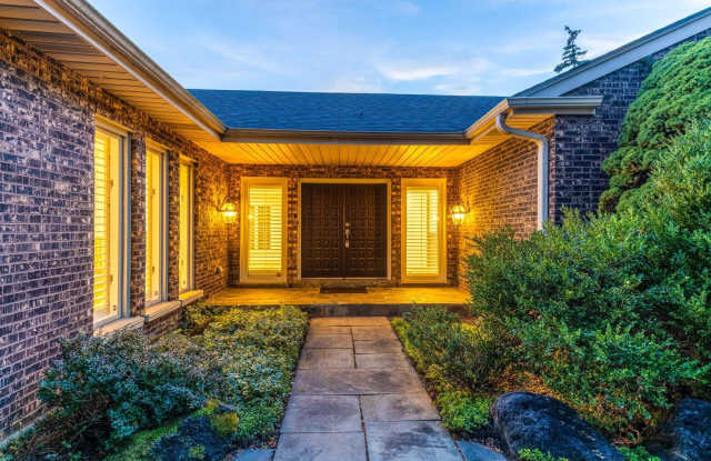 31 Fox Trail Gallery 3