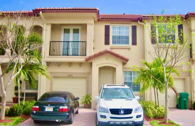 12842 SW 135th St photos photos