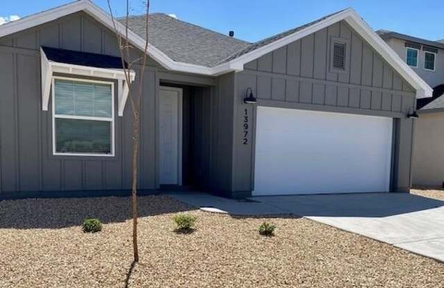 13972 Summer Valley Avenue Gallery 2