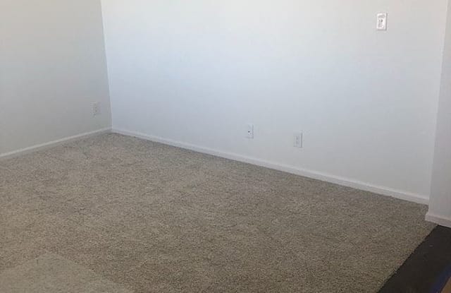 435 South Norfolk Way - 435 S Norfolk Way, Aurora, CO 80017
