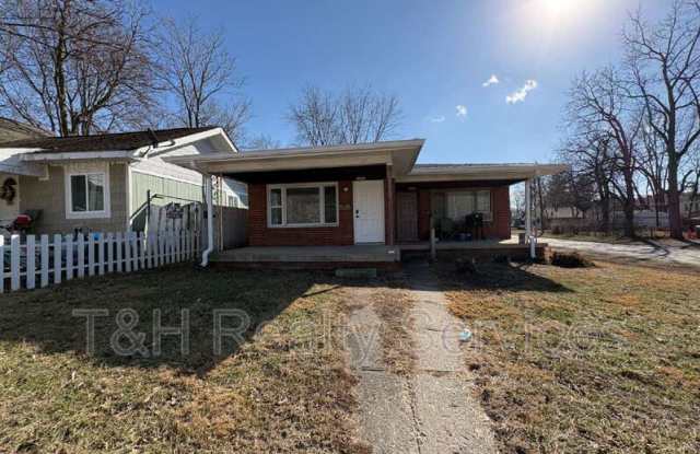 1261 West 32nd Street photos photos