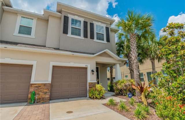 401 TUSCAN LANE Gallery 2