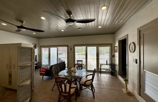 3221 Depauw Ave - 3221 Depauw Avenue, Orlando, FL 32804 3221 Depauw Ave - 3221 Depauw Avenue, Orlando, FL 32804