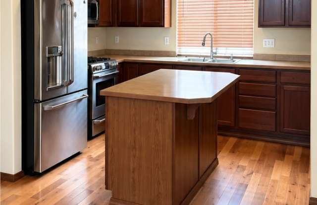 18128 97th Avenue Court East Gallery 2