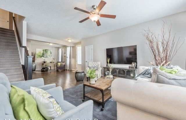 10512 S Split Rock Dr 4000 W Gallery 2