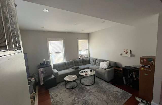 Large 4 Bedroom Available 09/01/26 photos photos