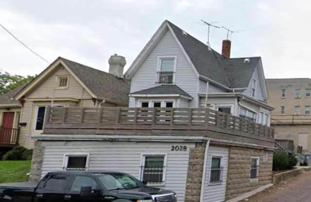 6 Bedroom Single Family photos photos
