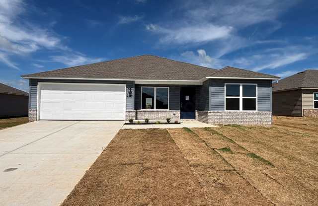Spacious & Stylish Home in the Desirable Walnut Hill Community! Gallery 1