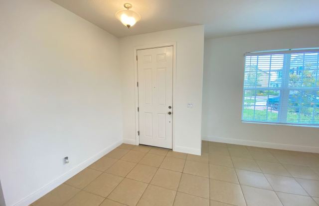 4956 Blanche Court Gallery 3