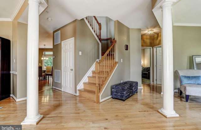 5209 DEVONPORT CT Gallery 3