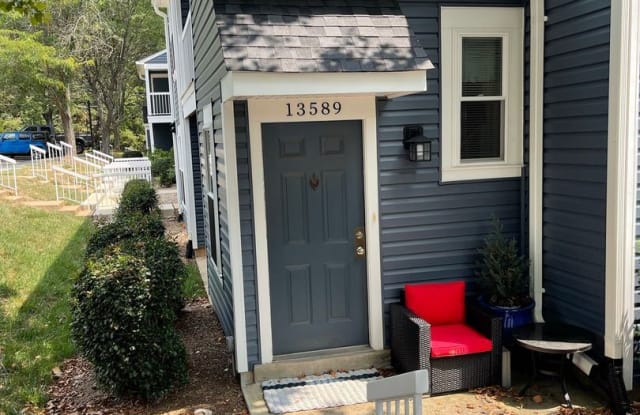 13589 Orchard Dr - 13589 Orchard Drive, Centreville, VA 20124