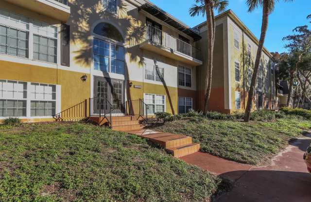 4017 Versailles Dr Unit 4017F Gallery 2