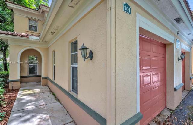 2474 Centergate Dr photos photos