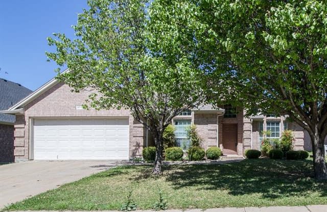 2717 Gray Rock Drive - 2717 Gray Rock Drive, Fort Worth, TX 76131
