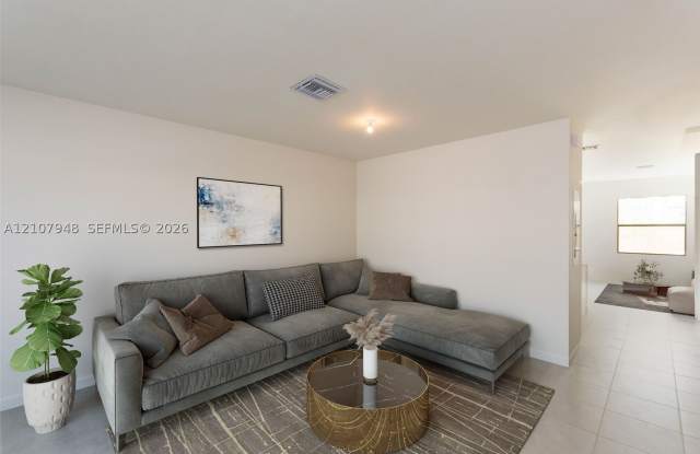 11820 SW 247th Ter Gallery 2