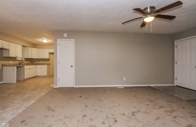 3223 Southwest Drive Gallery 2