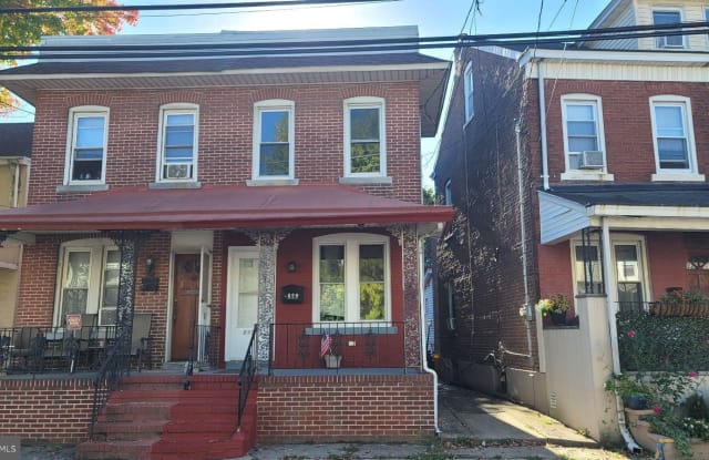 859 SPRUCE STREET - 859 Spruce Street, Trenton, NJ 08638
