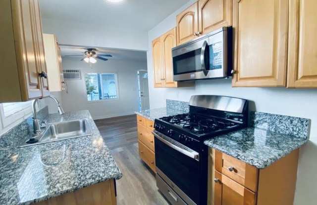 1685-1697 Summit St. / 109-137 E. Penn St. photos photos 1685-1697 Summit St. / 109-137 E. Penn St. photos photos