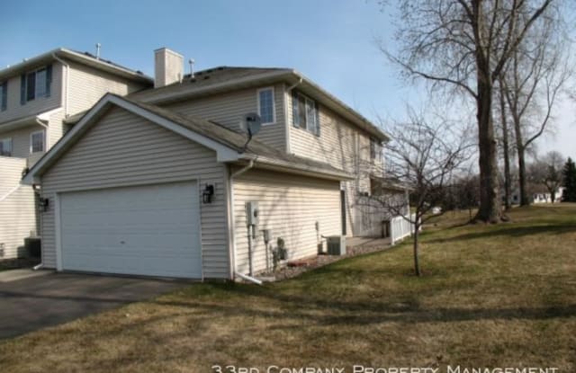 404 Gironde Court - 404 Gironde Court, Woodbury, MN 55125