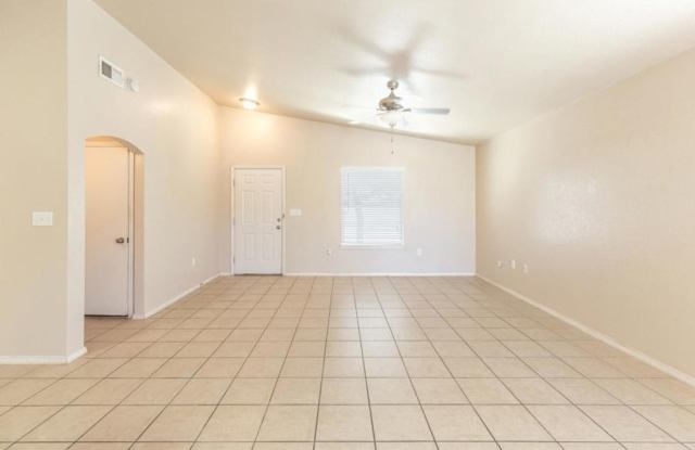 Charming 3 bedroom, 2 bath in Northeast El Paso! Gallery 4