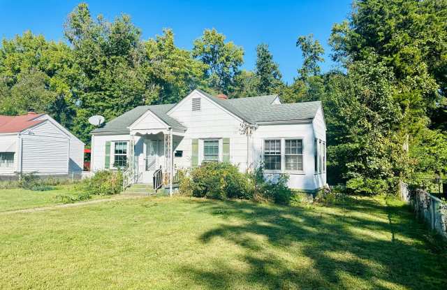 3 bed house in Henrico County! Alle electric, Central HVAC, large yards, laundry Rva North side! photos photos