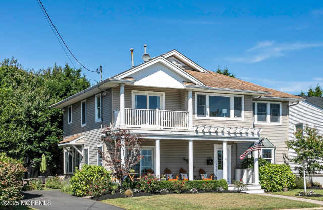 306 Ocean Road Gallery 2