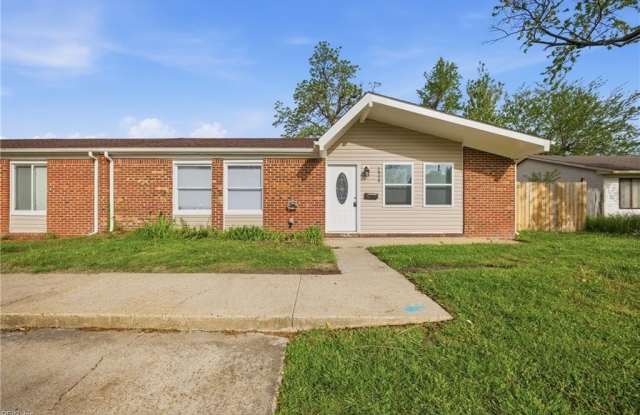 2908 Peppercorn Court photos photos