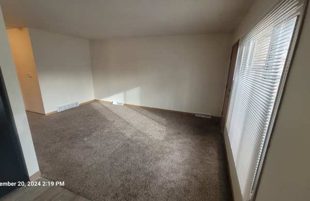 2811 Boston Ave photos photos
